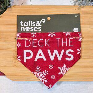 NWT 🐾Tails & Noses "Deck The PAWS" Christmas Pet Bandana S/M